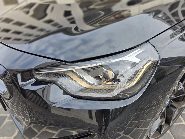 Détail phare LED BMW M240i