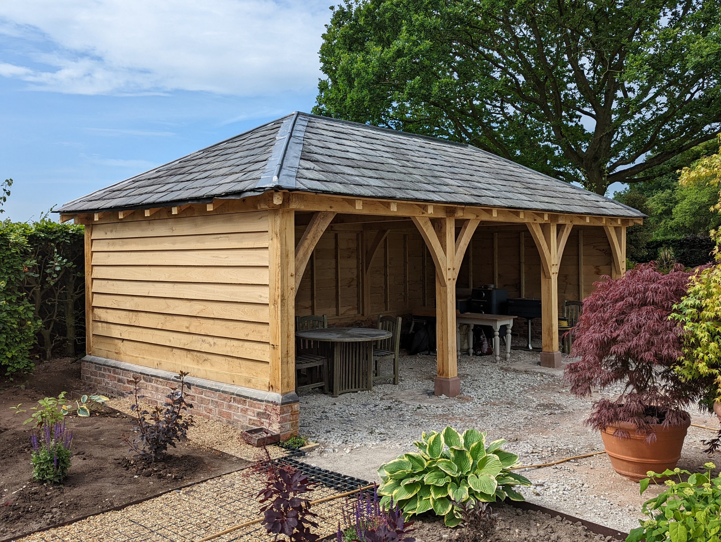 3 Bay Oak Framed Outdoor Kitchen