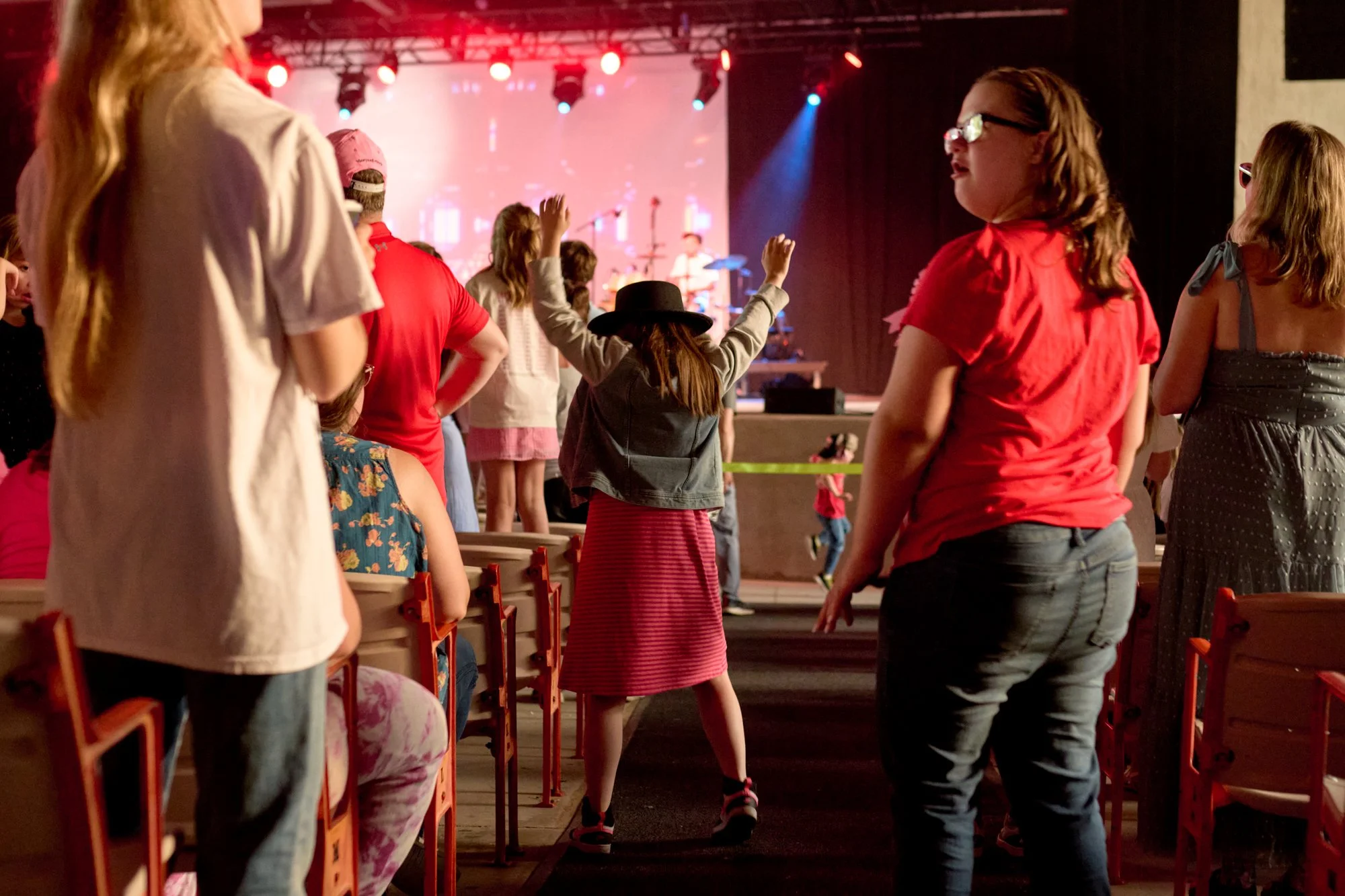 IAC_2025_Lets Sing Taylor_An Unofficial Live Tribute Band_6092.jpg