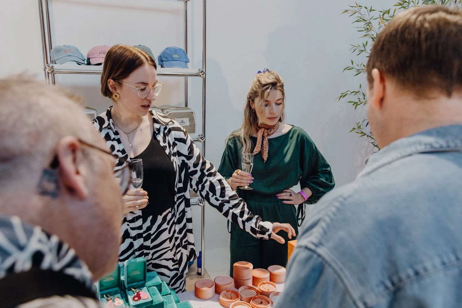 CarolineZenker_Business_Fotografie_Unternehemsfotografie_Mitarbeiterfotos_Eventfotografie_Mammazentrum_Bigoudi_10.jpg