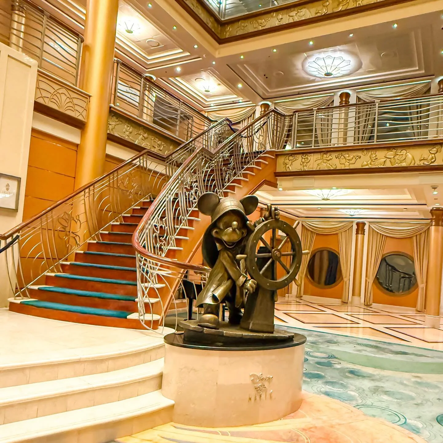 Our Disney Magic vlog is now live! 
We had the best time on our cruise and this vlog shows you all that you can do when you cruise with @disneycruiseline and gives all of our top tips to make your cruise magical! 
#disney #disneycruise #disneyparks