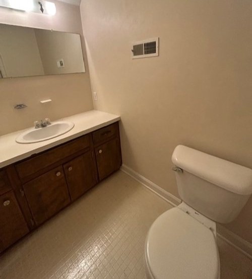 upstairs+BA-2.jpg