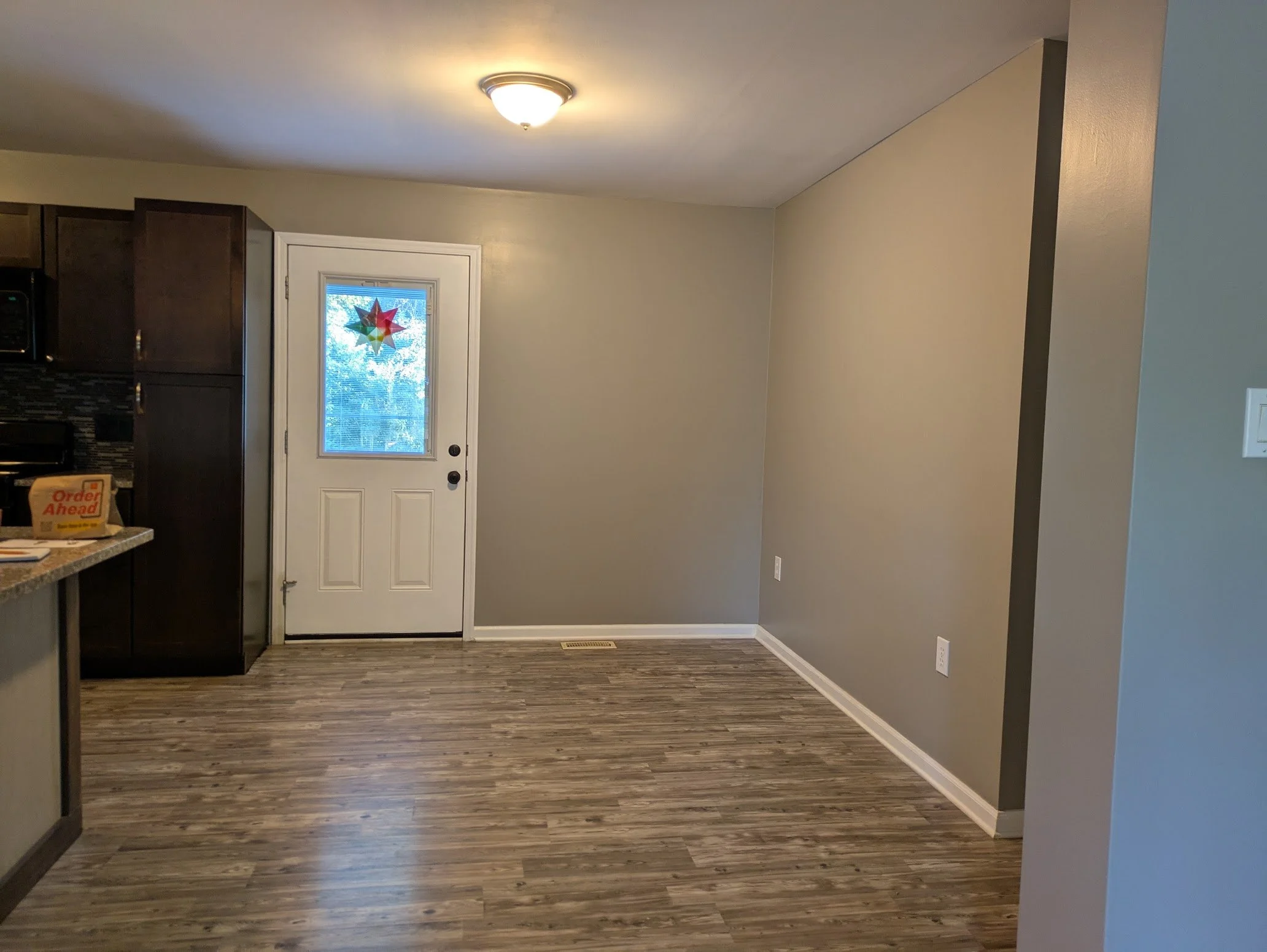 Dining Room.jpg