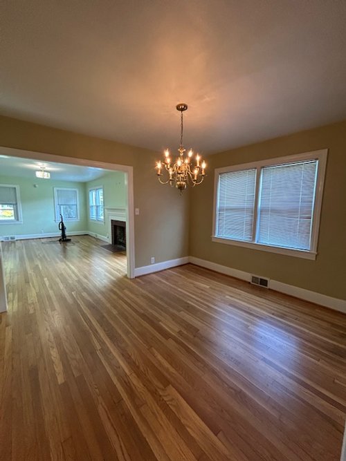 dining room.jpg