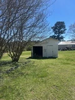 Shed.jpg