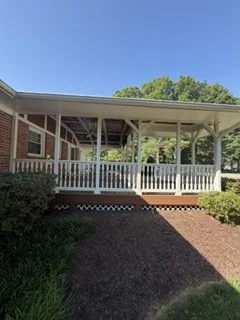 porch 1.jpeg