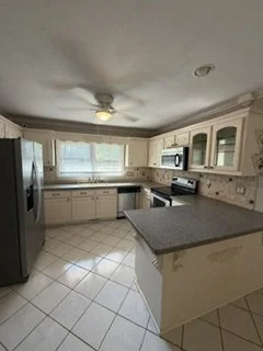 kitchen 1.jpeg
