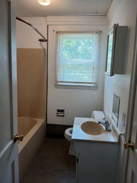 bath2.jpg