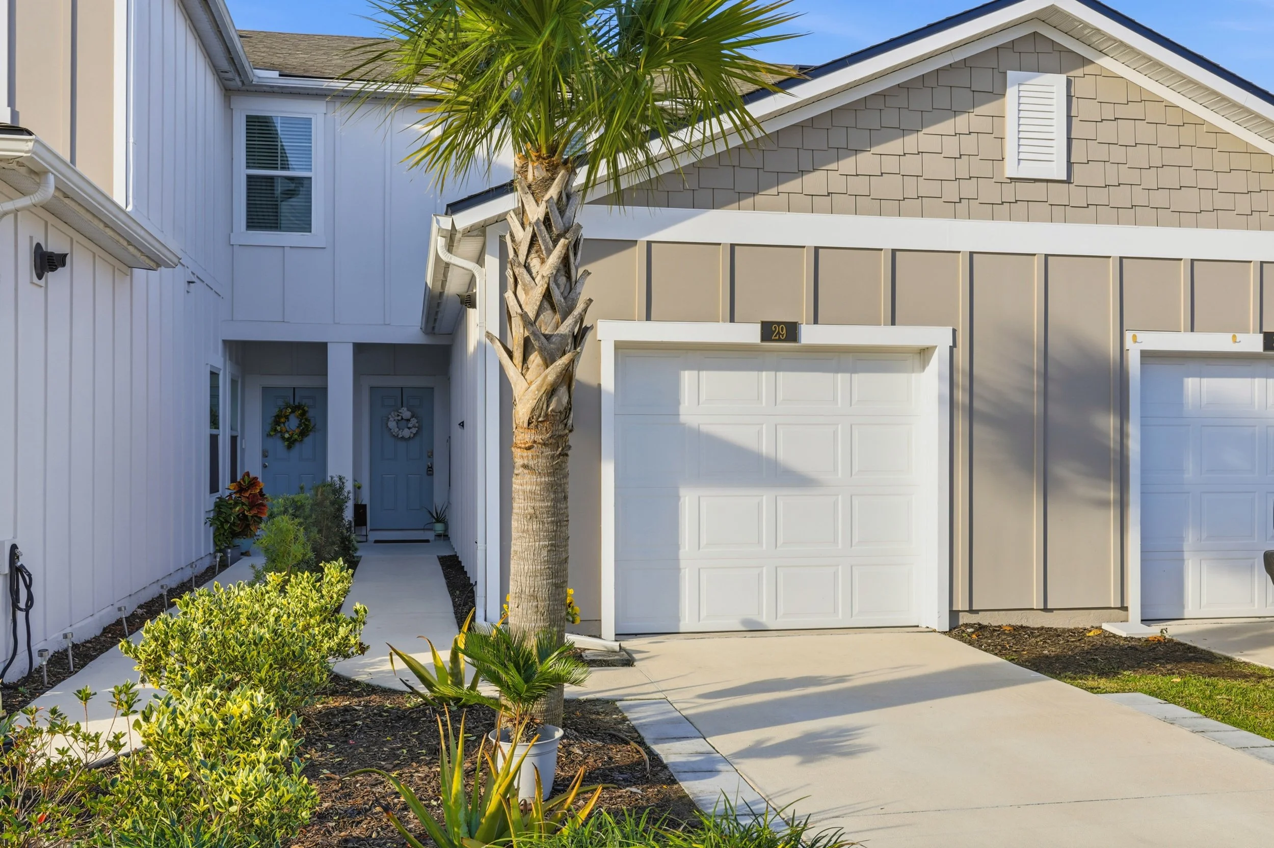 the real estateographers_002.jpg