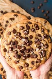 CHOCOLATE CHIP COOKIES