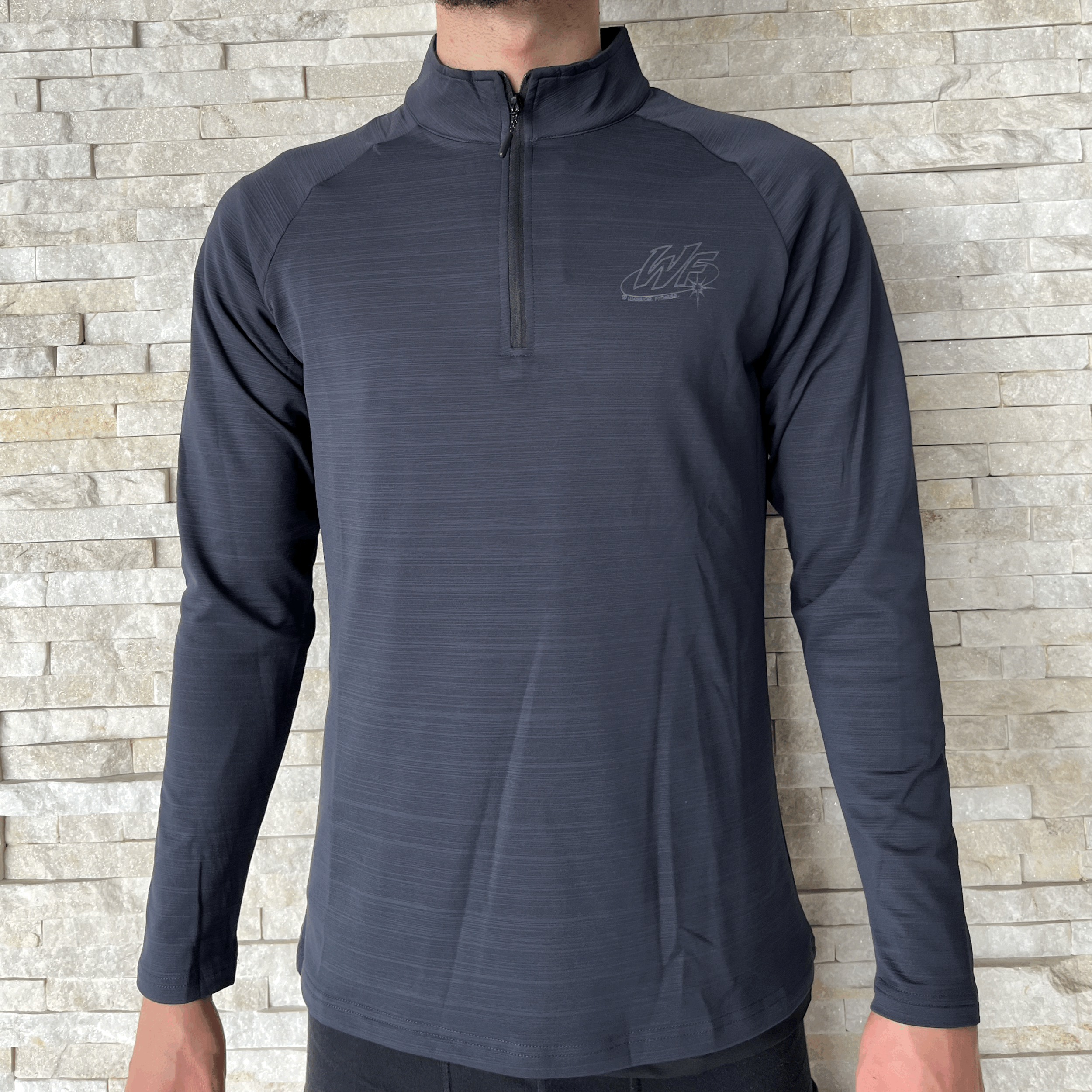 Pull zippé noir