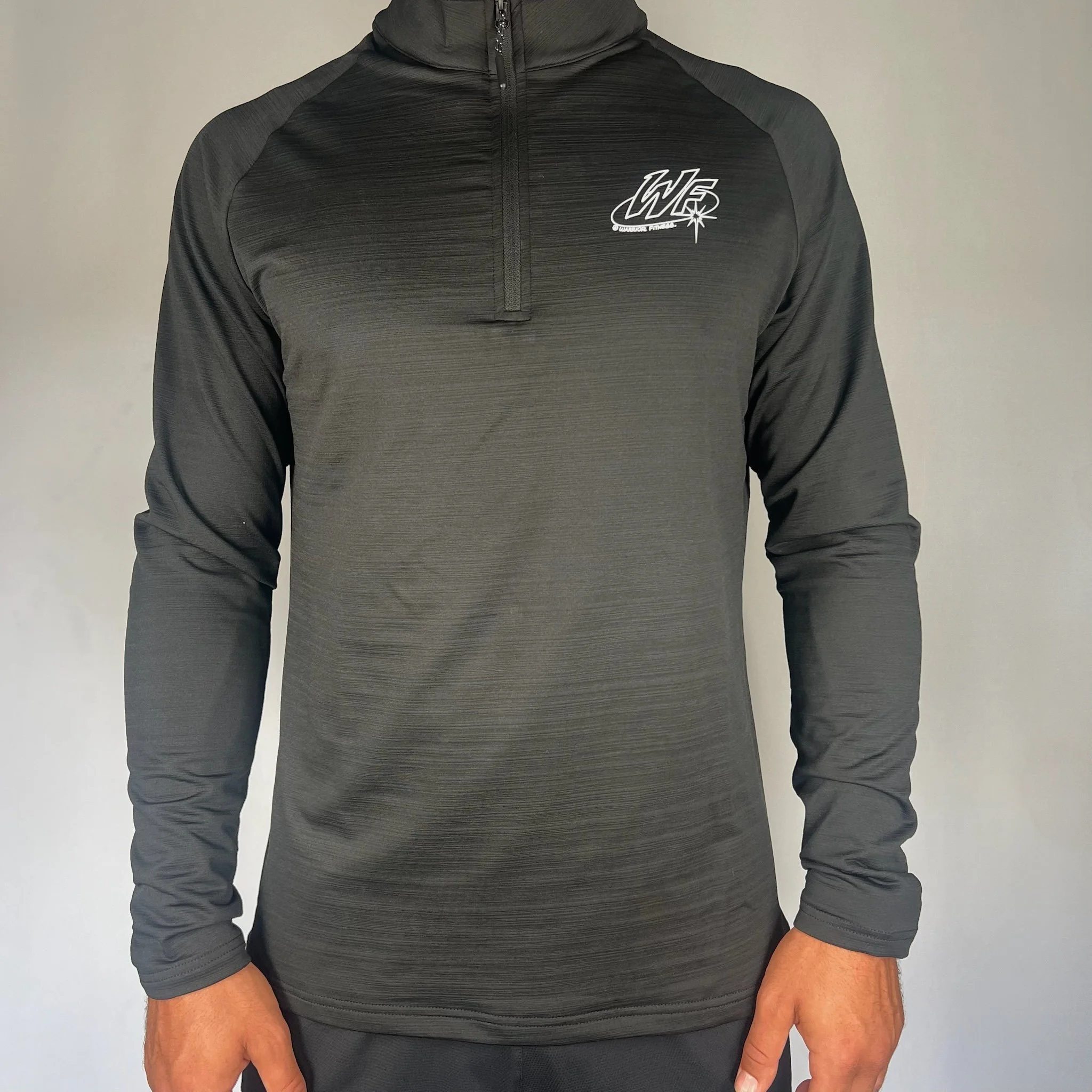 Pull zippé noir