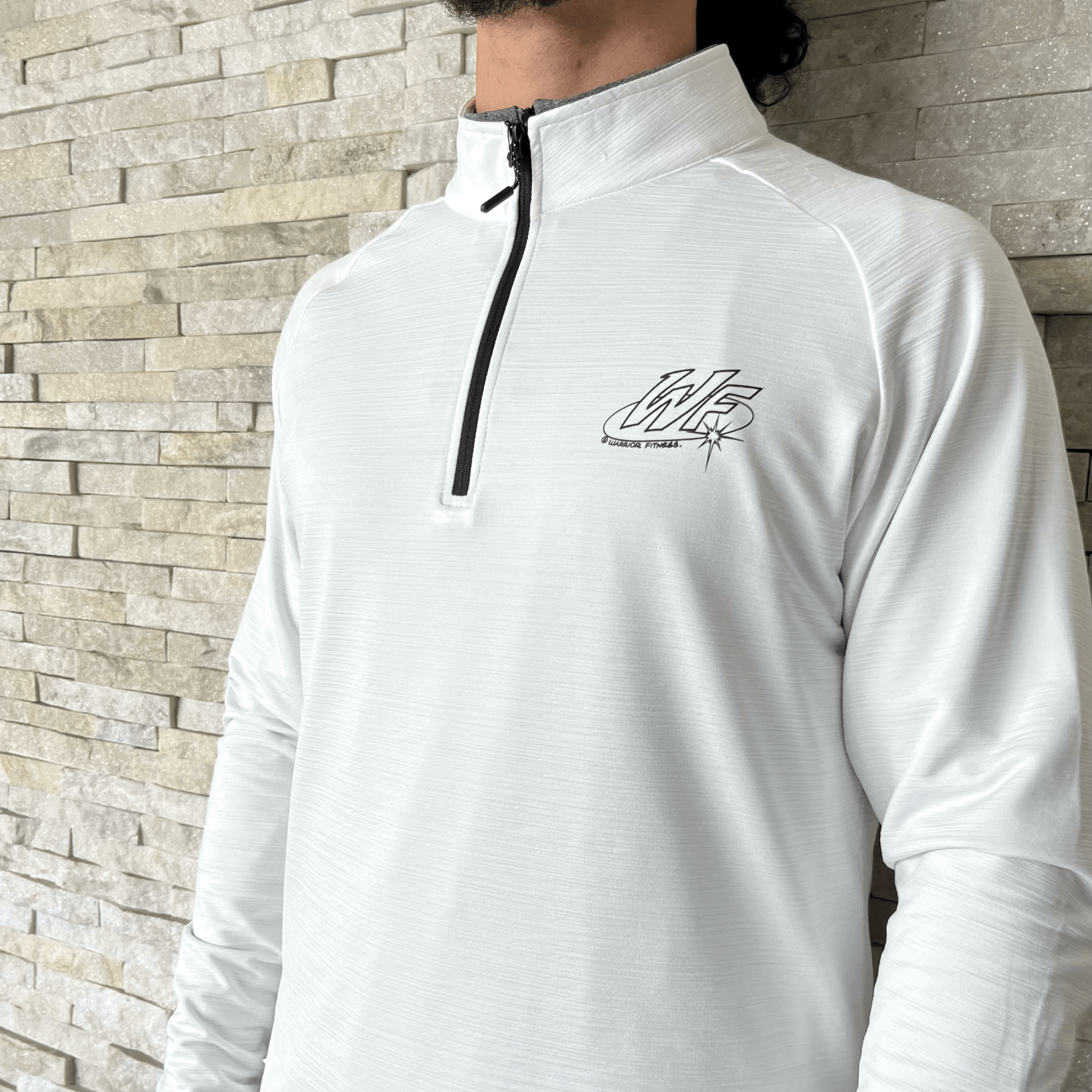 Pull zippé blanc