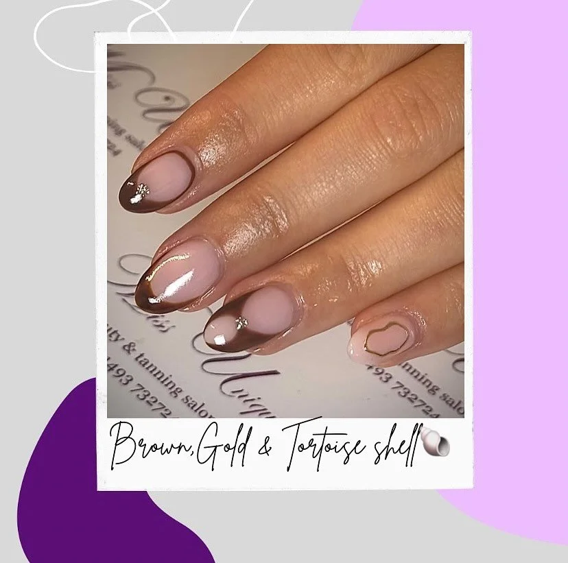 #healthyskin #glowingskin #skinhealth #glowingskincare #luxurybrand #luxury #clearskin #antiageingskincare #antiaging #antiagingproducts #nonsurgicalfacelift #nonsurgicaltreatments #noneedles #NaturalBeauty #naturalskin #face #facelift #tightenskin  