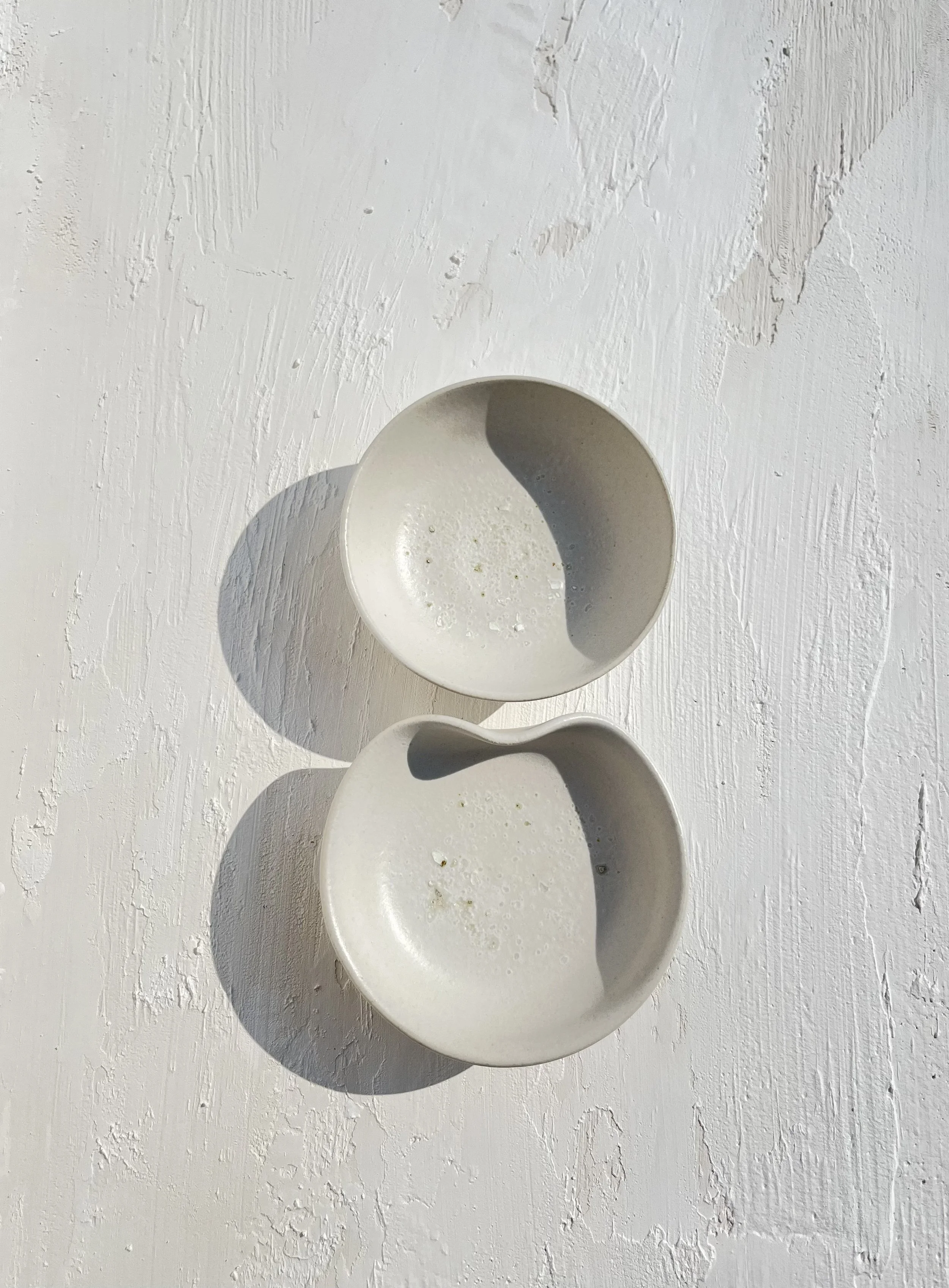 AURELIE CALLIGARIS CERAMIQUES COUPELLES COQUILLE ET CRISTAUX DE ROCHE