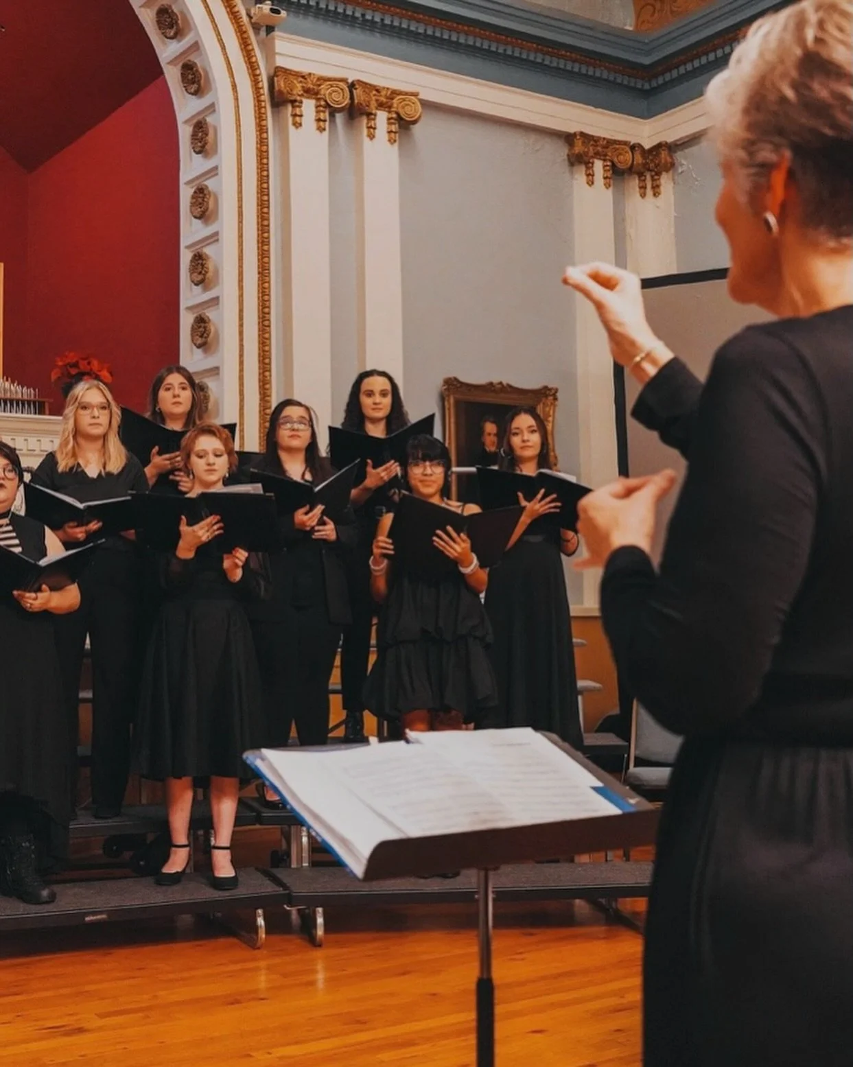 We&rsquo;re less than a week away from our Tennessee Collegiate Choral Showcase, and it&rsquo;s time to highlight our first featured choir!

Meet Sandy Elliott, Assistant Professor of Music and Director of the Cumberland Chorale. A proud Cumberland a