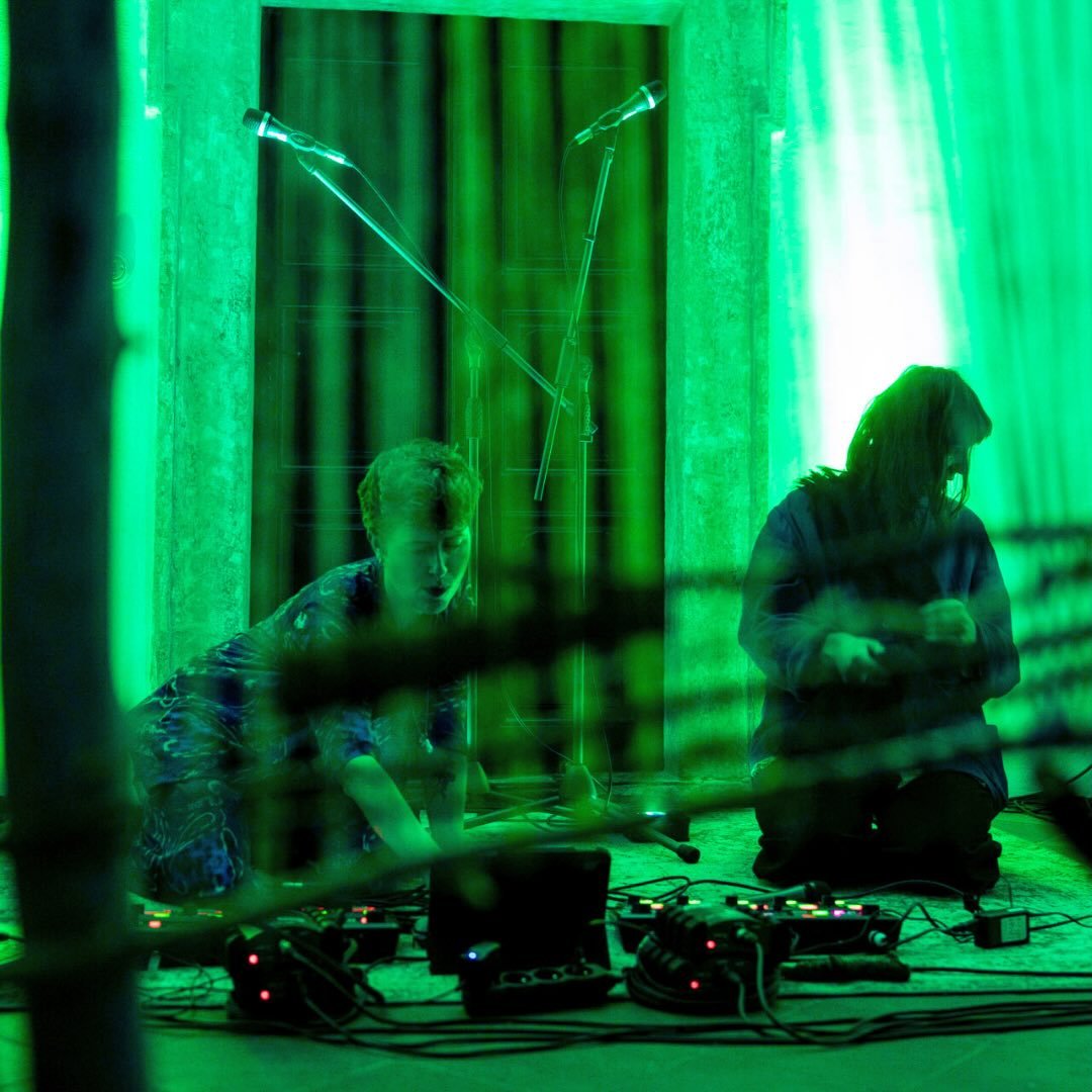 A last sneak peek into the residency Borderland Forest Spells at @ora_et_lege thanks to the invitation from @zaneta_vavrova, and journey back home through all the homes - Poland, Berlin and finally Barcelona. Felling into my privilege of migrating an