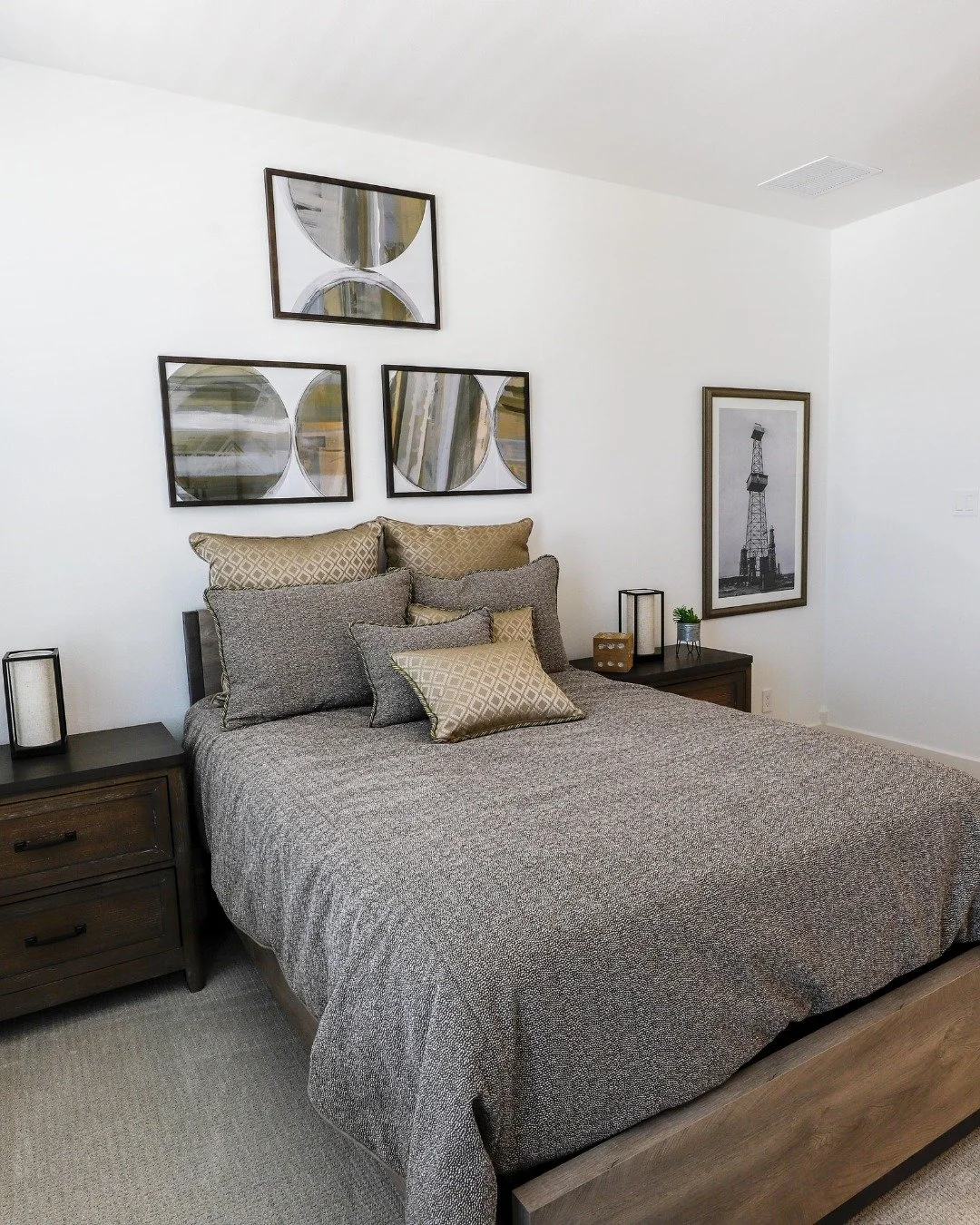 Find comfort in a Sullivan Brothers Builders home. We have available homes from Houston to Galveston. Visit our website to learn more and view our available homes - sbbtexas.com

#Houstonhomes #Baytownhomes #Galvestonhomes #Pearlandhomes #Texashomes 