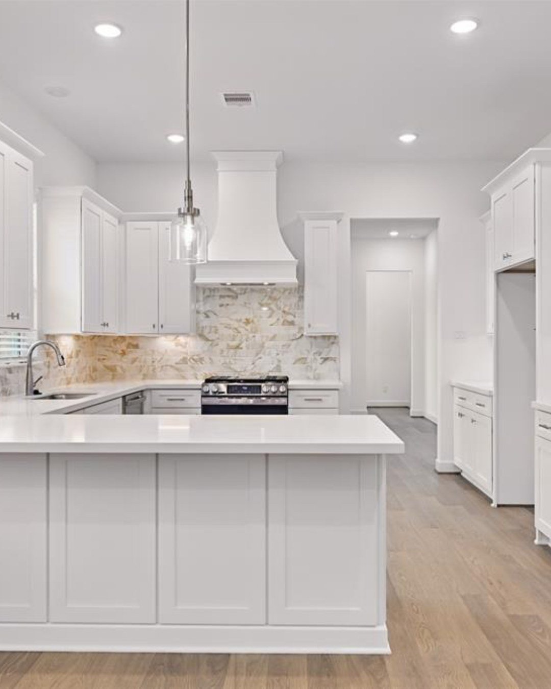 Open layouts, functional spaces, and modern finishes make these Pearland homes as practical as they are beautiful.

Contact our sales agent, Melanie, to schedule a tour today!
📞7133228200
📧mmikle@sbbtexas.com?

Visit our website to view other avail