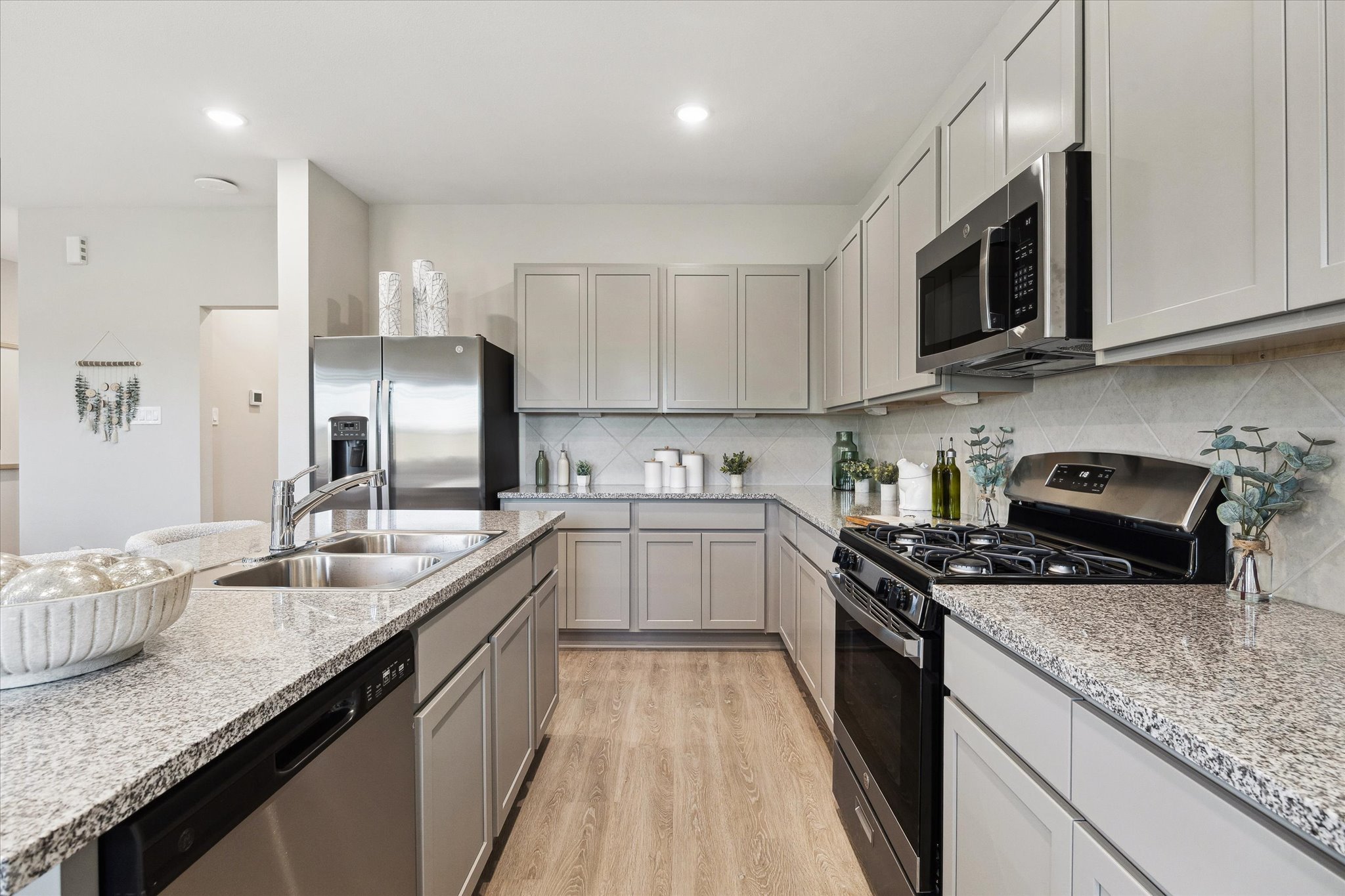 06-06-Tranquil Garden 3208 IMG 13.jpg