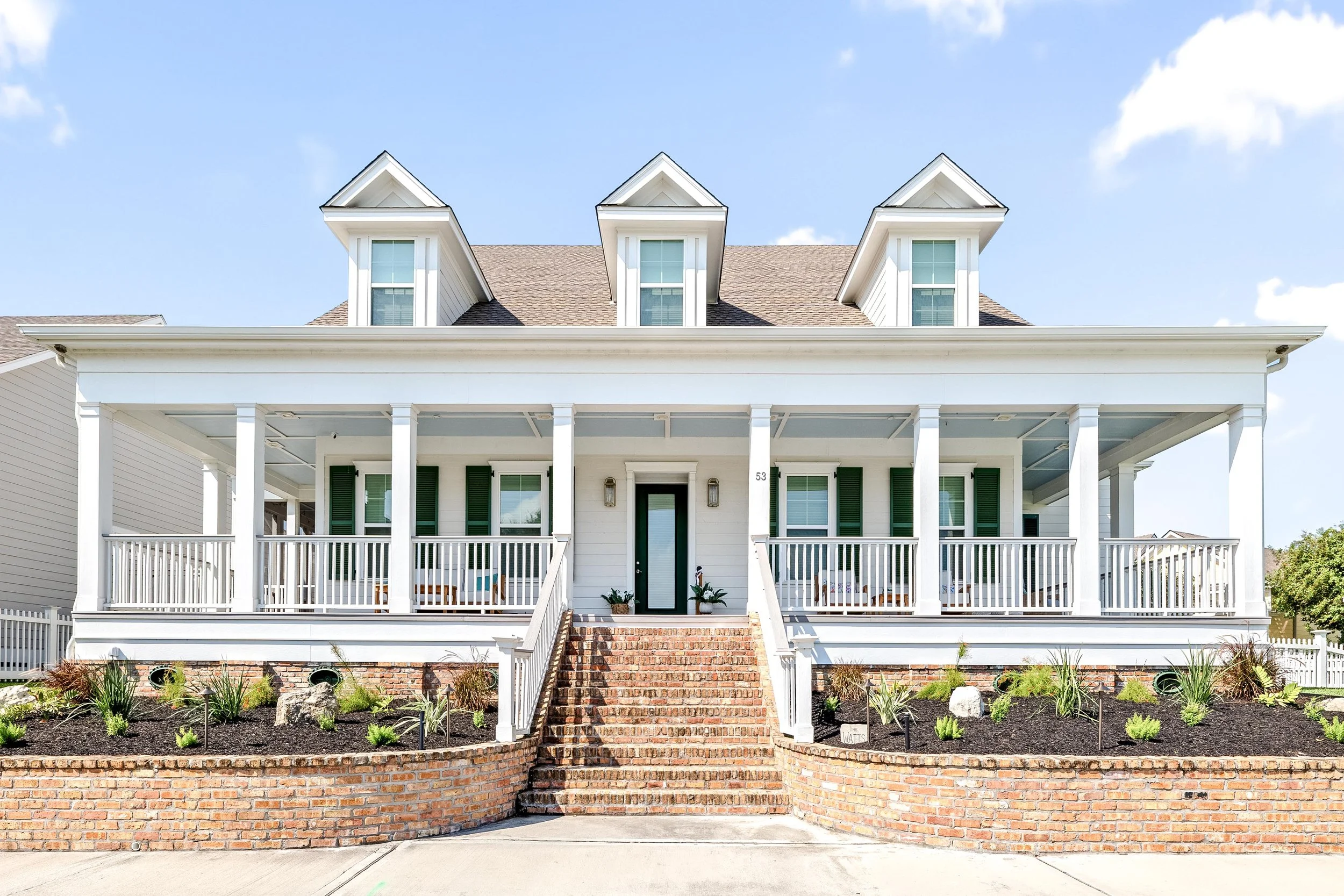 136-SQFT-3649.jpg