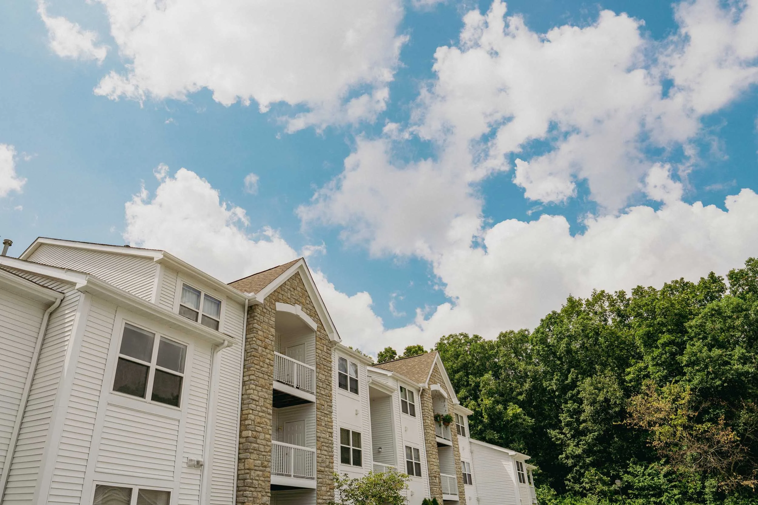 Blendon Woods Apartments | Two-Bedroom Apartments for Rent in Westerville, OH | Apartment Exterior