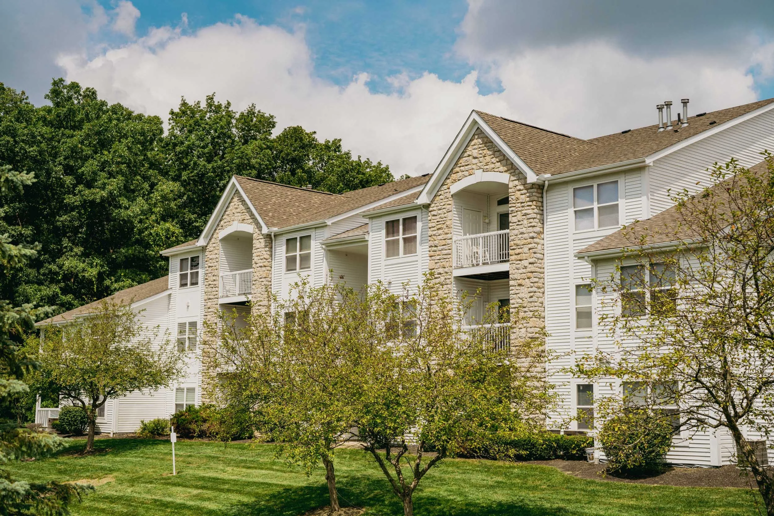 Blendon Woods Apartments | Two-Bedroom Apartments for Rent in Westerville, OH | Apartment Exterior