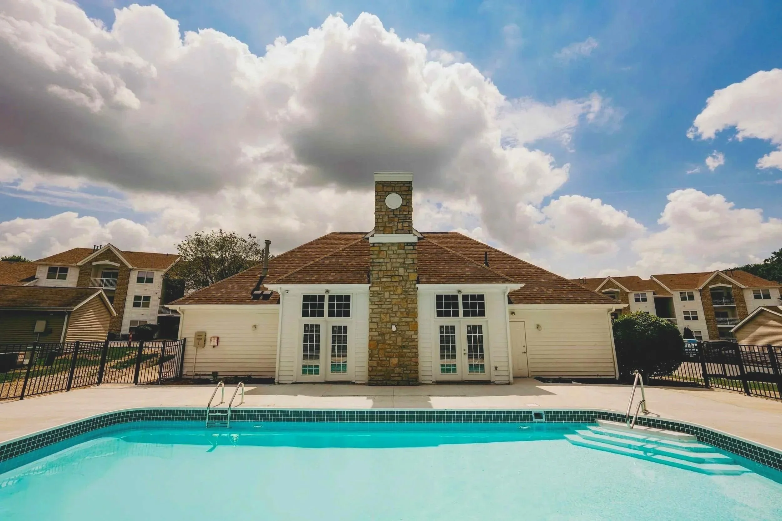 pool house at blendon woods