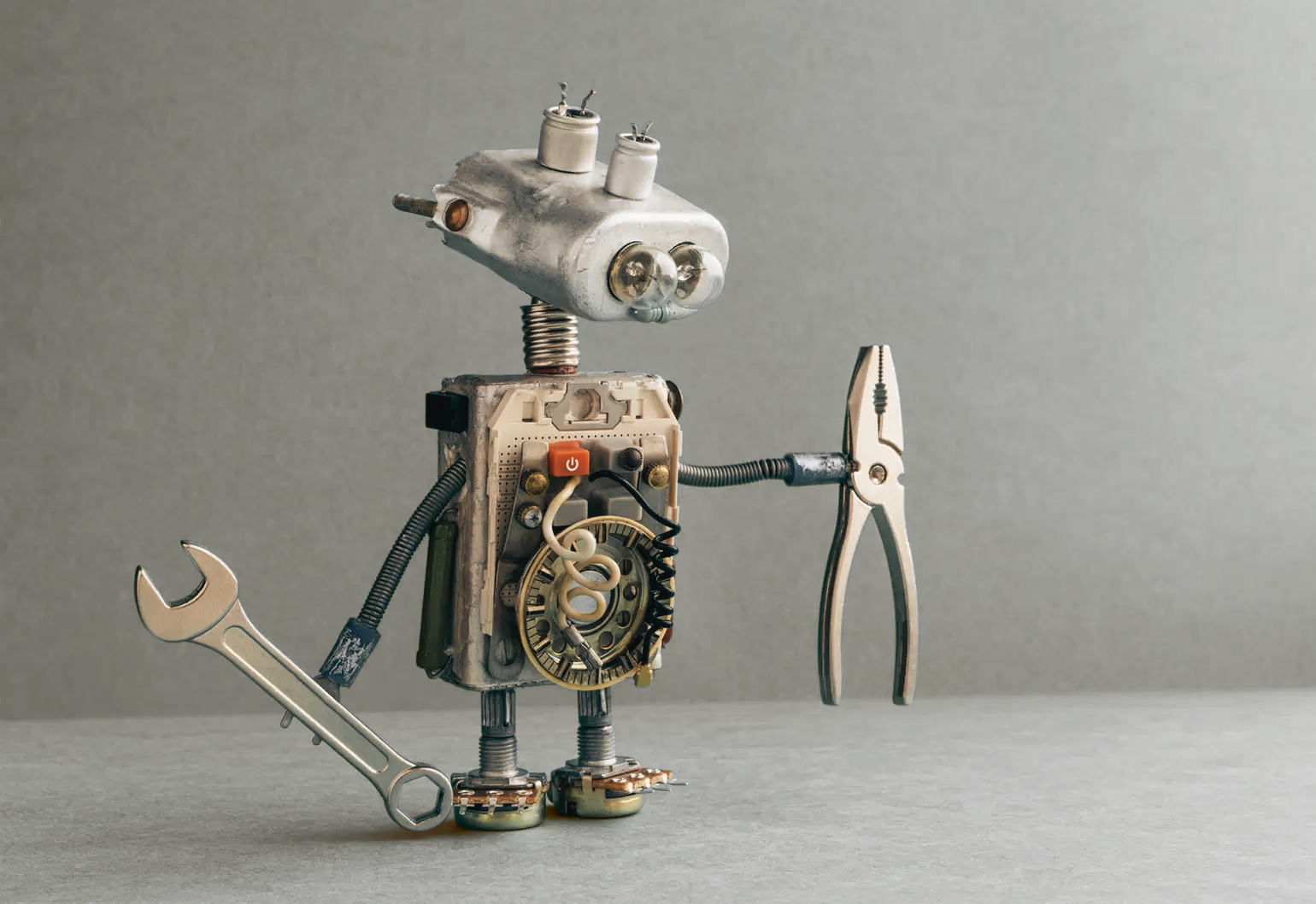 How AI is Transforming the "No Hardware" Investment Mindset
