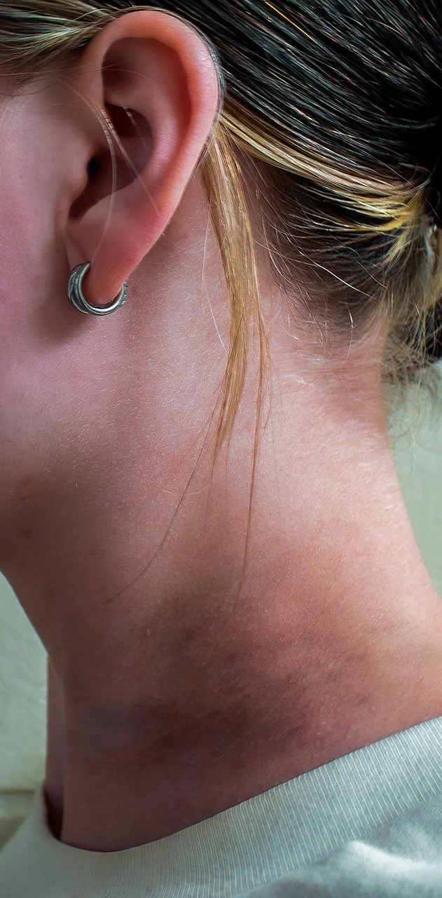 Neck-Edit.jpg