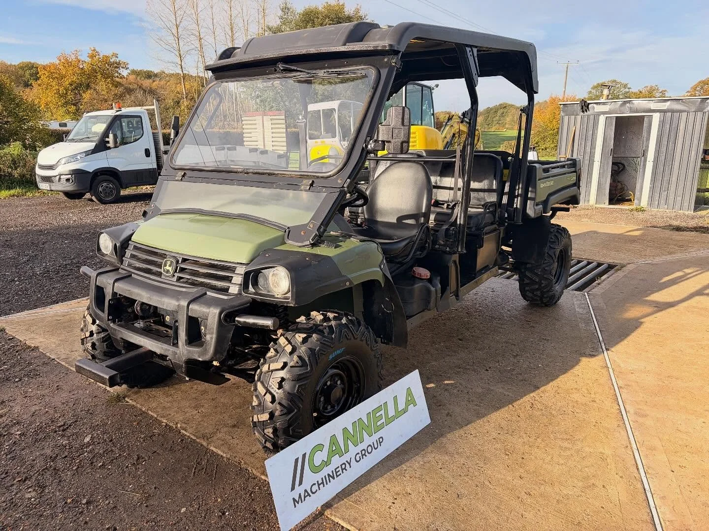 John Deere XUV855m S4 diesel gator 
Only 1124 hours!
Year 2021
Hydraulic tipping bed 
Yanmar engine
Brand new tyres
Excellent condition
Has L.E.D headlight bulbs 
Everything works
Just had full service all oils, filters, aux belt also comes with a ge