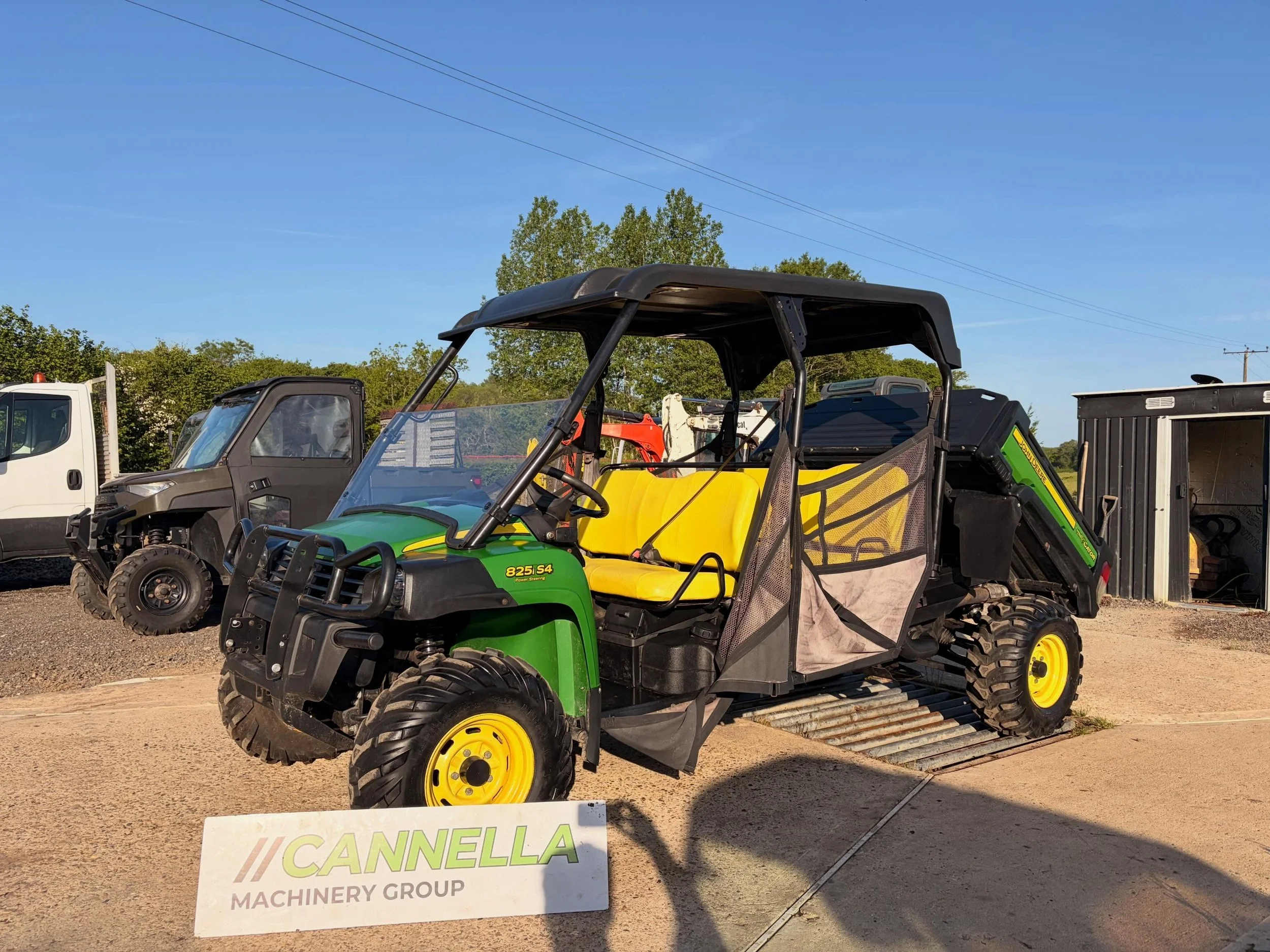 John Deere 825i gator with only 32 hours &pound;11,995 +vat

As new condition!

Massive saving on new!

Please read carefully! Haulage can be arranged.

Good bits

As new condition
Selectable 2 and 4 wheel drive 
Diff lock
High and low box
Digital da