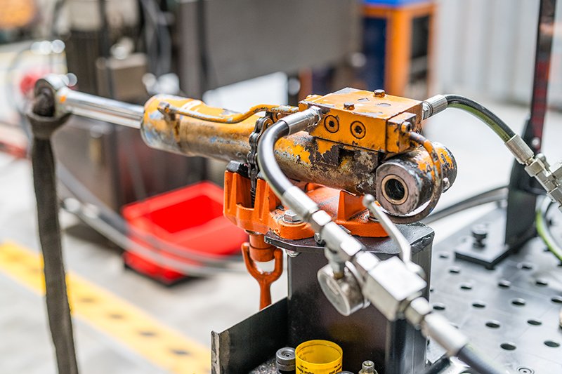 Revisie hydraulische cilinders