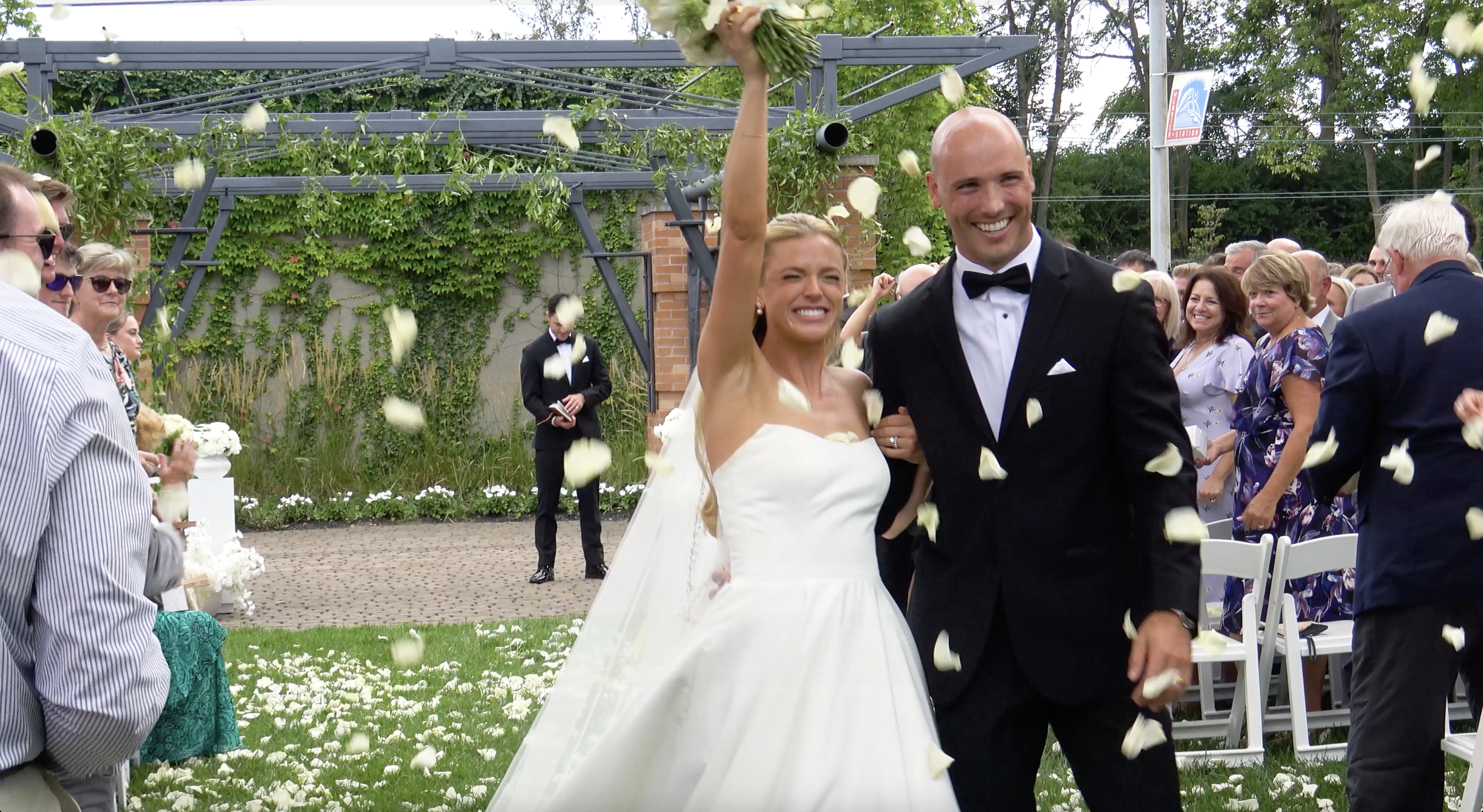 A Wedding Day Full of Love in Ohio