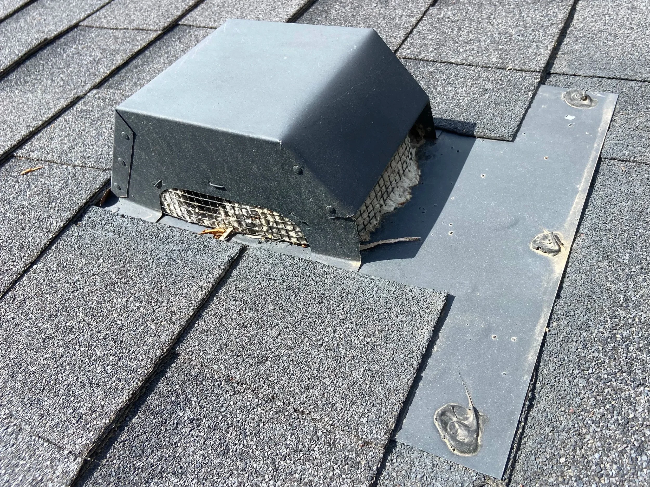  Turtle vent or box vent - Incorrect vent type for dryer venting by building code