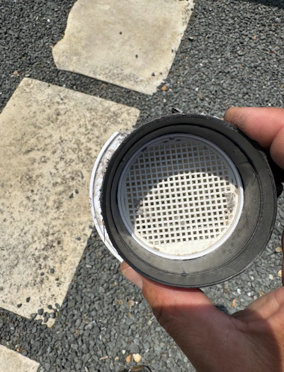 3 Inch Nautical Vent back side- Incorrect by building- Minimum dryer vent size 4 inches and built in screen