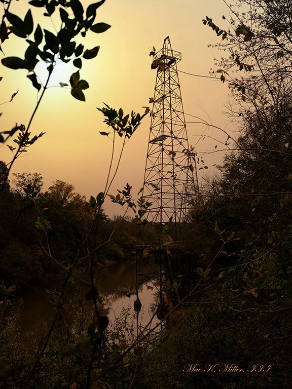 WEB Oil Well at Sunset 2358.102.jpg