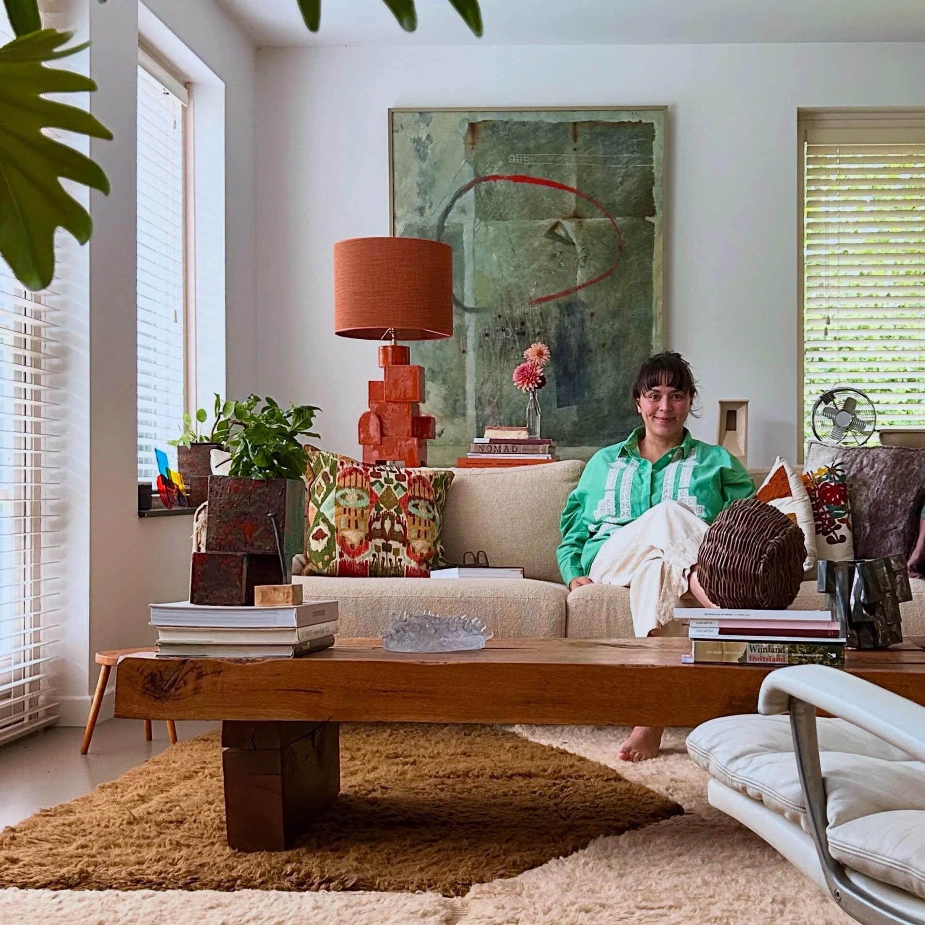 My living room: where every piece gets tested, lived with, loved&hellip; and then, with a little heartache, sent on its way. 🧡
But not before it is approved by the B 🐈&zwj;⬛
.
.
.
.
#livingroomd&eacute;cor #eclecticlivingroom #interieurstyling #tes