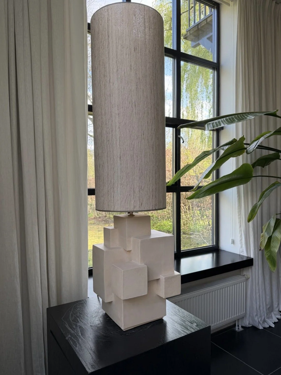 Chunky-brutalistische-lampvoet-inge-simonis.jpg