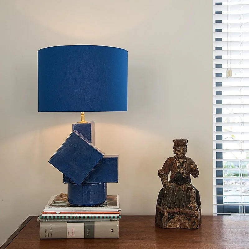 Lavendelblauwe lamp van keramiek