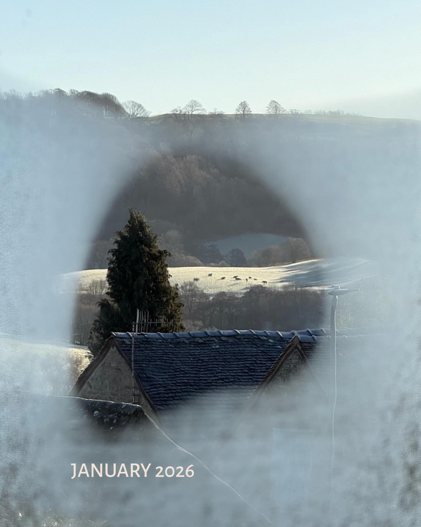 It&rsquo;s been a pretty hectic month here &ndash; from broken laptops to a flurry of new projects. Some highlights include:

2 - Visiting some new projects in and around the Cotswolds, including this one in Burford 🌿
3 - Collecting inspiration imag