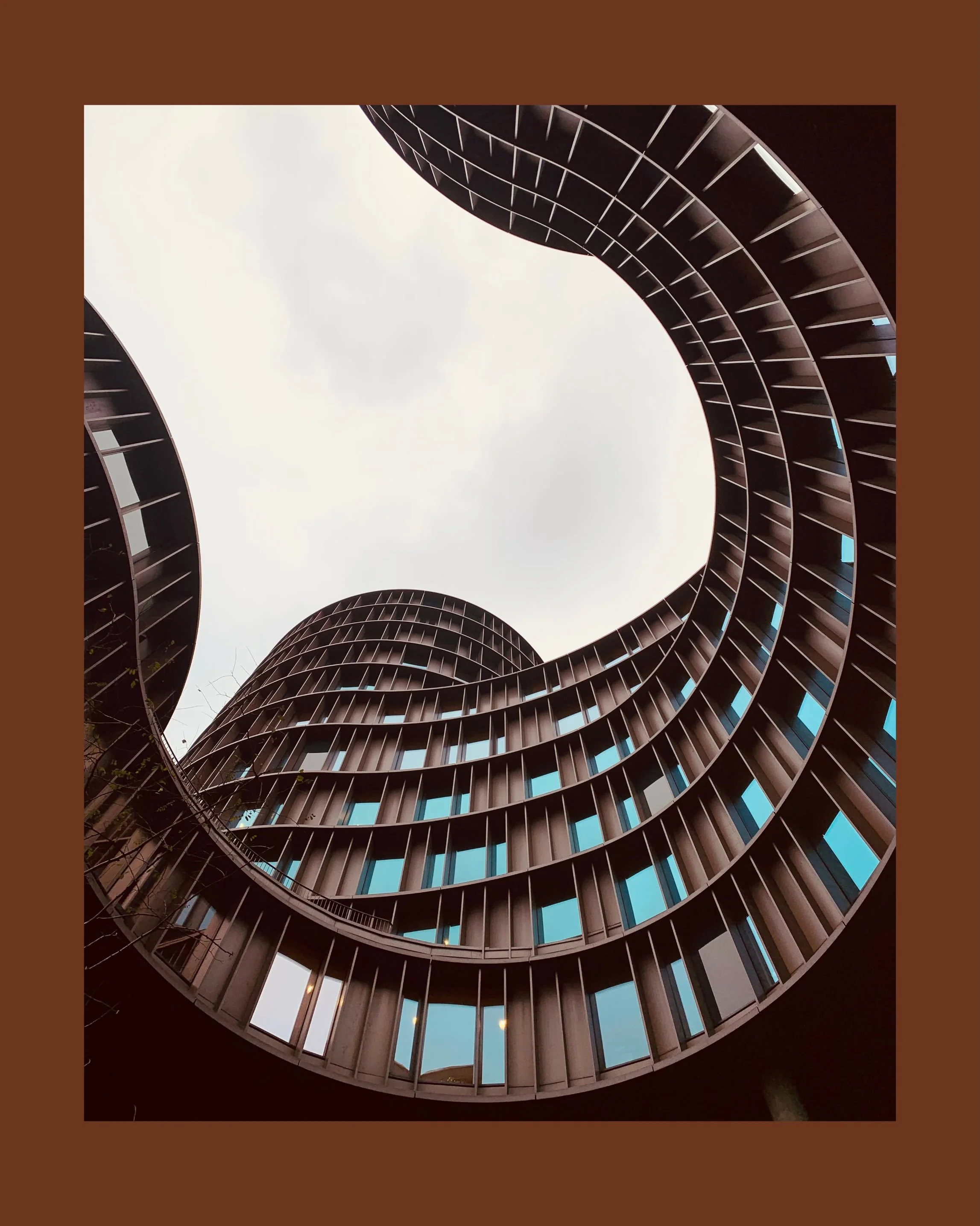 The two different types of architecture photo we have on our camera roll&hellip;