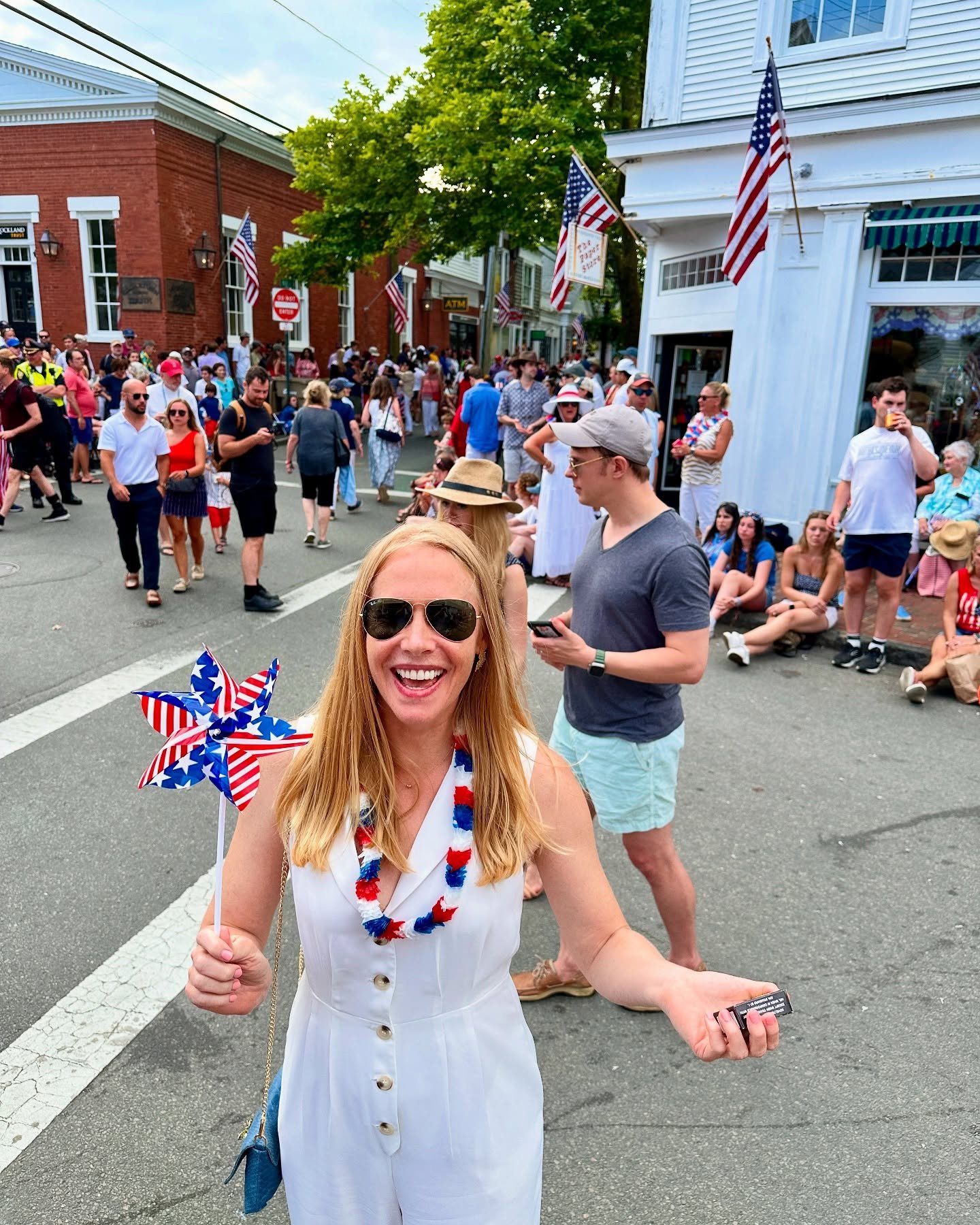 Where are you celebrating July 4th? 🇺🇸 I&rsquo;m back on Martha&rsquo;s Vineyard&mdash;a true classic for Independence Day! But over the years, I&rsquo;ve also spent this holiday in France 🇫🇷 and, during the pandemic, enjoyed bagels in Central Pa