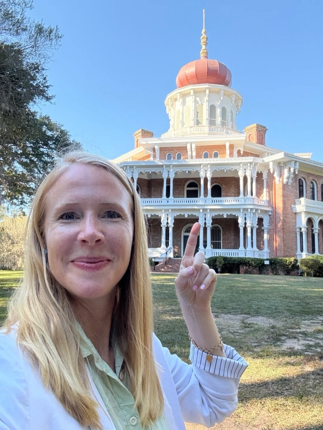 Where is America&rsquo;s largest octagonal home, left unfinished because of the Civil War? And where can you grab authentic Mississippi tamales right after your visit? 👀🌮

Welcome to Natchez, Mississippi, home to Longwood, once known as &ldquo;Nutt