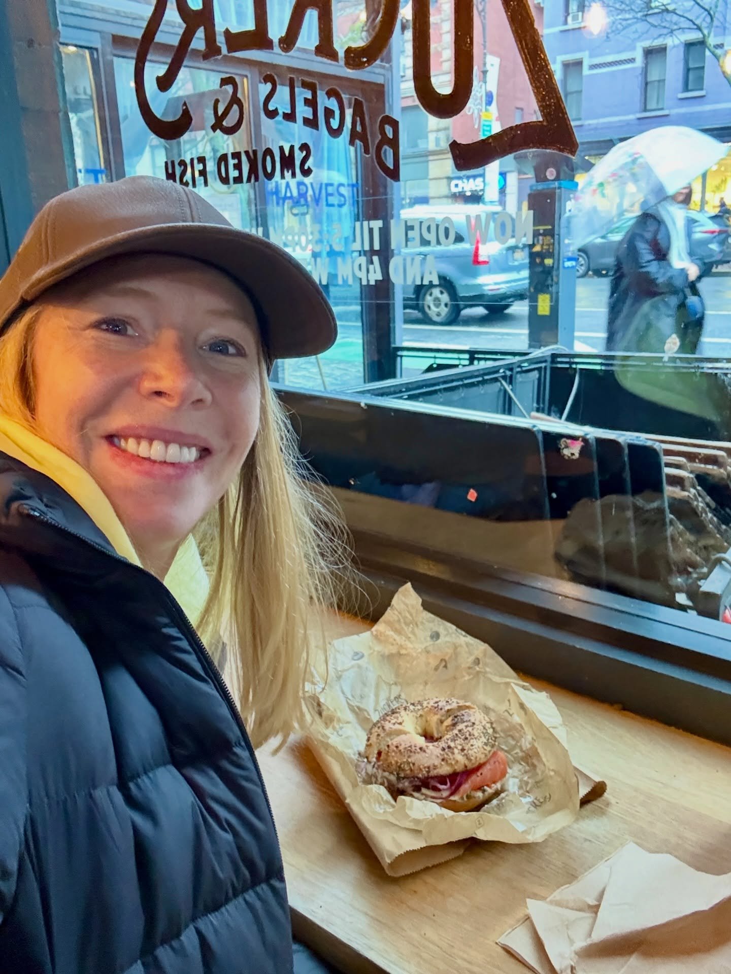 Making the most of a rainy Sunday @zuckersbagels in NYC. What are you doing this #sundayfunday ?!?

#bagel #nyc #uws #foodlover