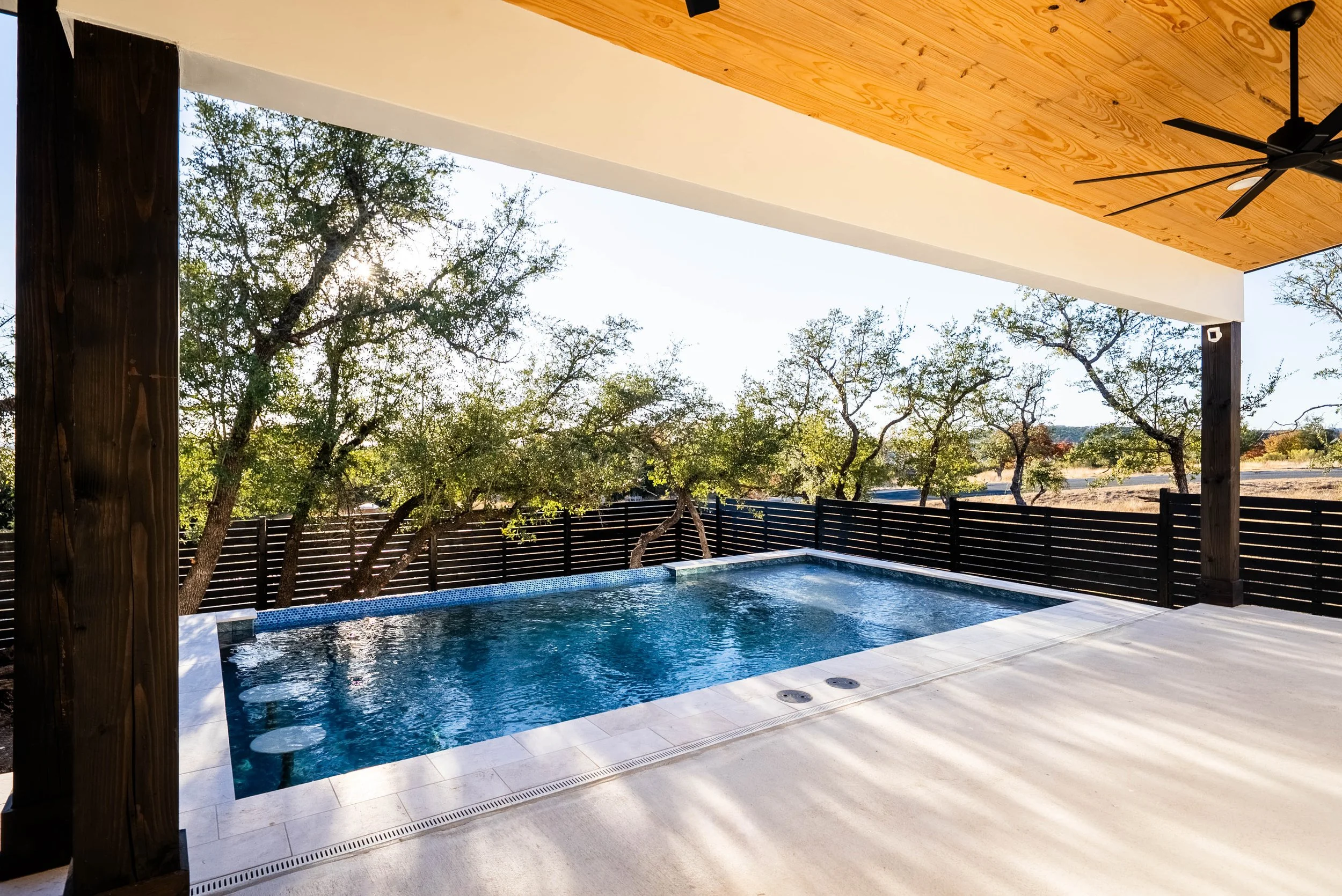 135 Stoneledge Dr-41.jpeg