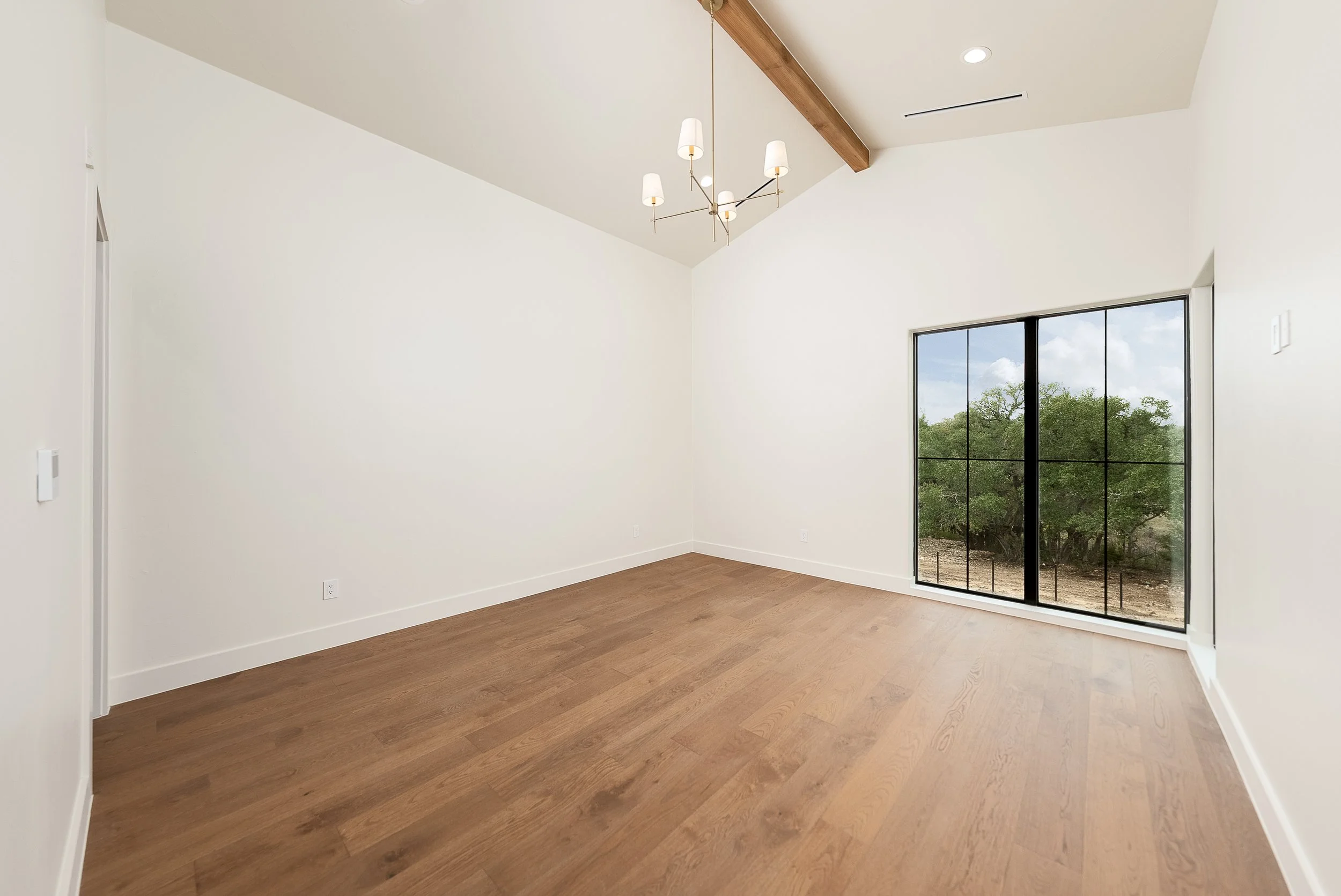 5946 Colin Rdg Interiors-22.jpg