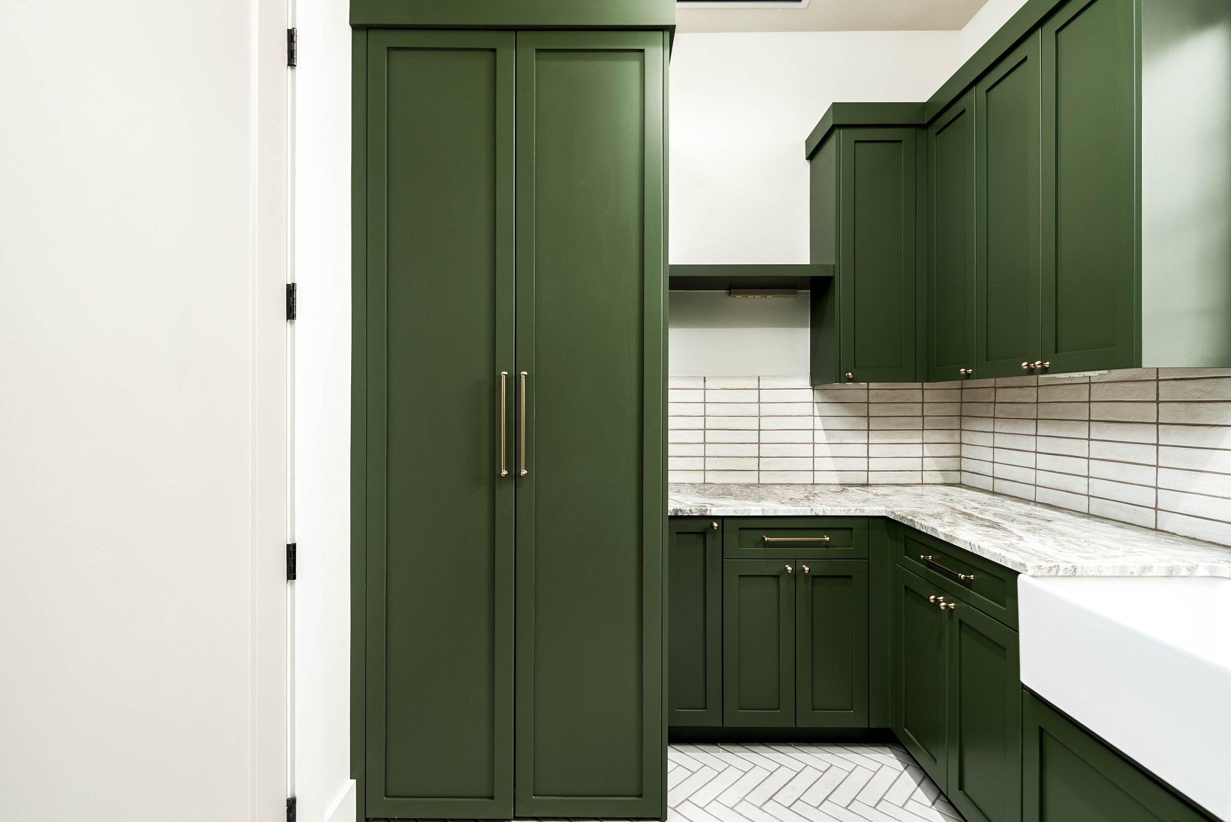 5946 Colin Rdg-13.jpg