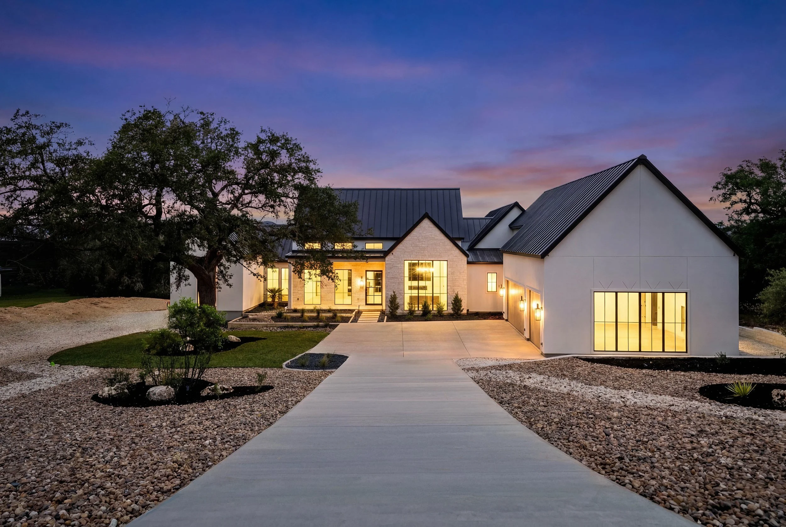 5946 Colin Rdg-1.jpeg