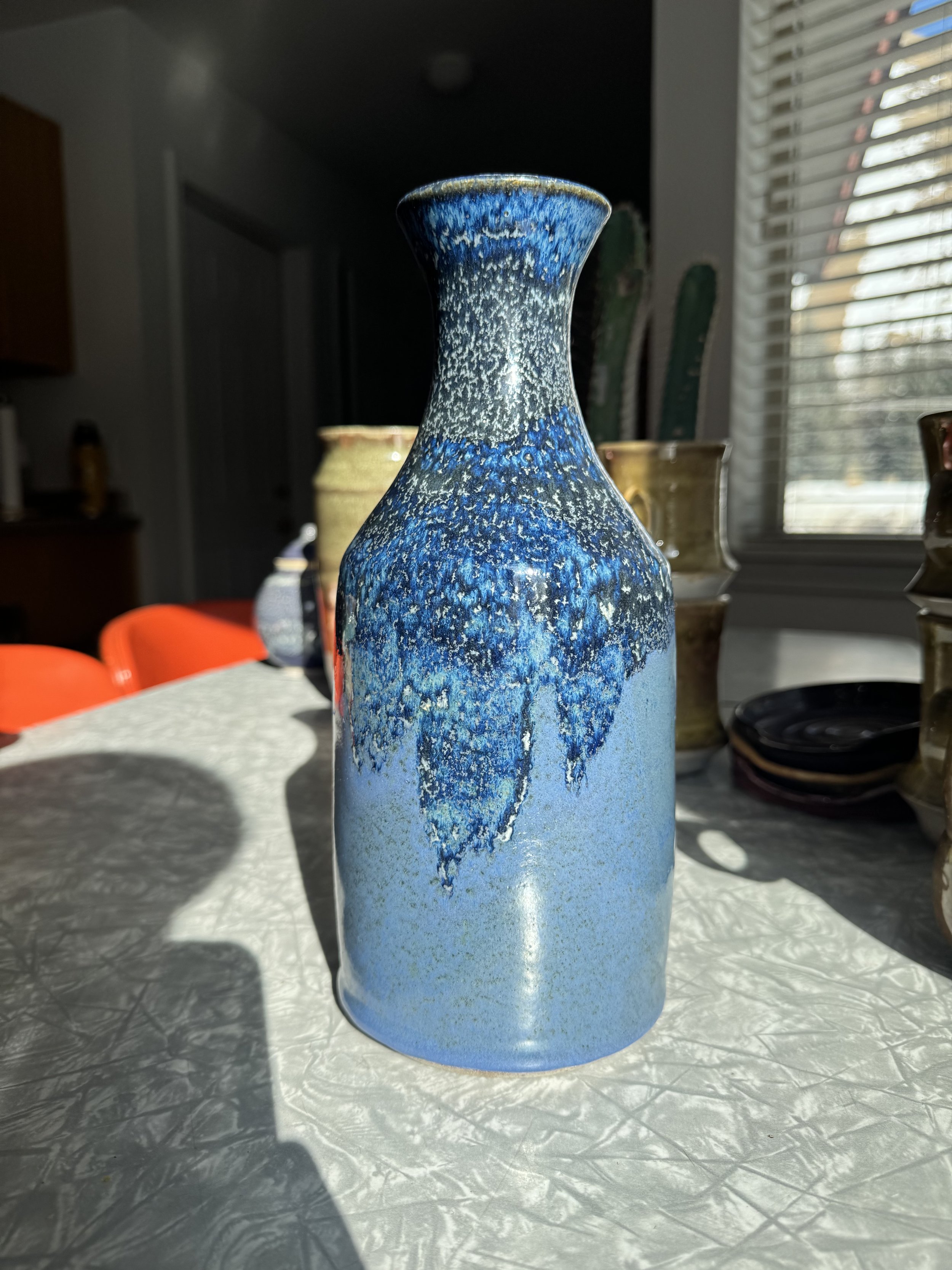 Vase 002